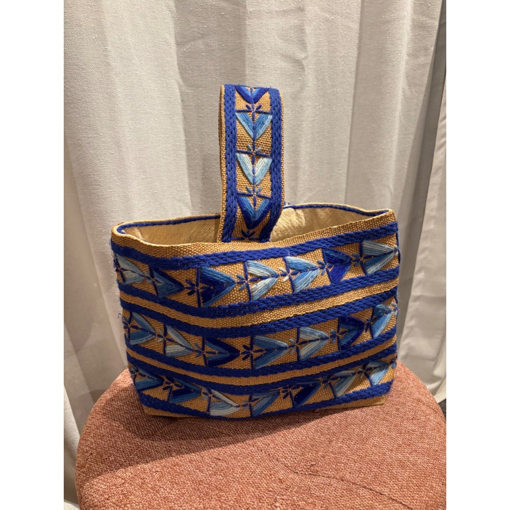 Hand Embroidered Jute Tote Bag Blue Geometric Arrow Boho vintage 1970 beach
1960